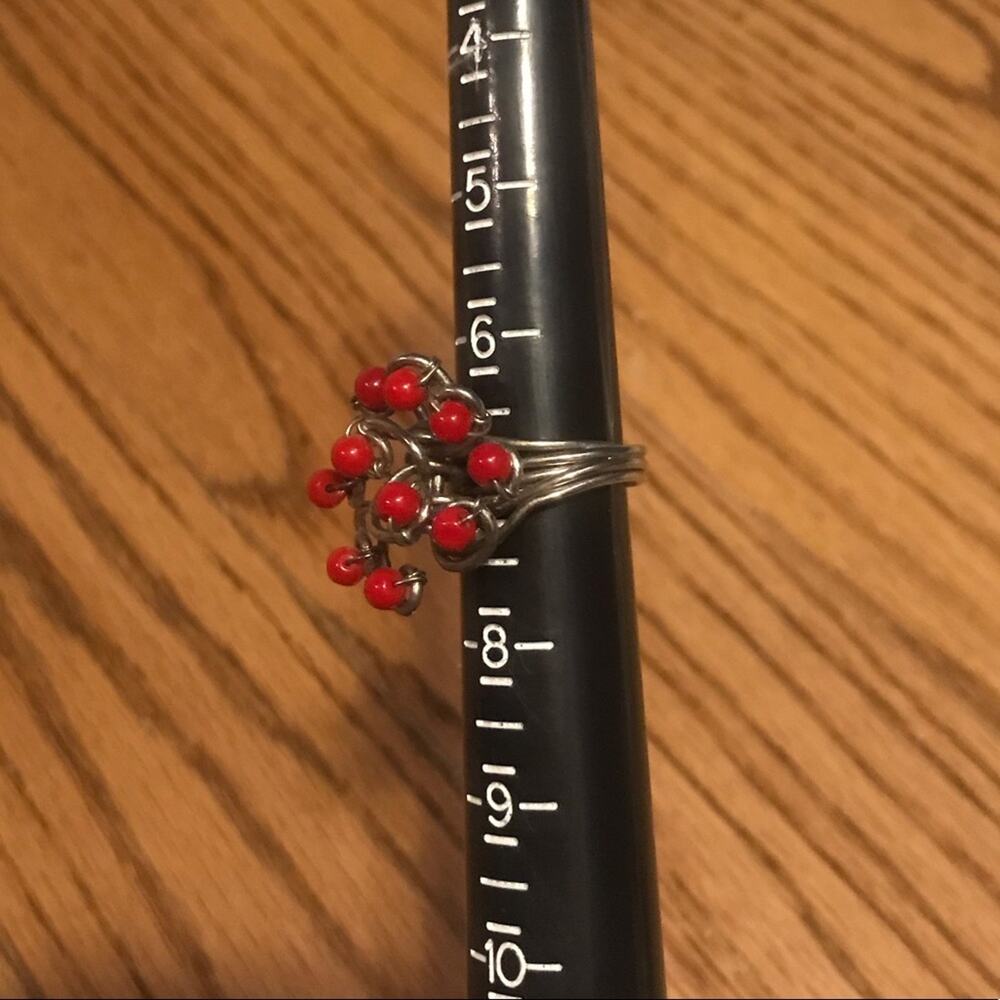 HANDMADE Artsy Red Beads Silver Ring Size 7 - Picture 4 of 8